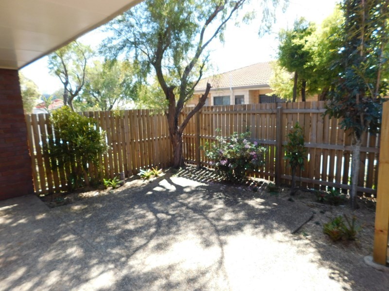 2/62 Emsworth Street, Wynnum QLD 4178