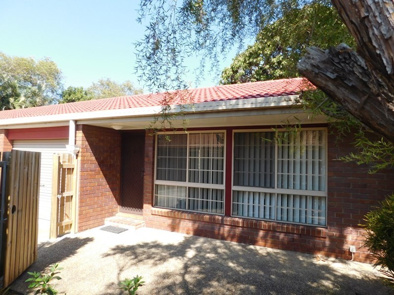 2/62 Emsworth Street, Wynnum QLD 4178