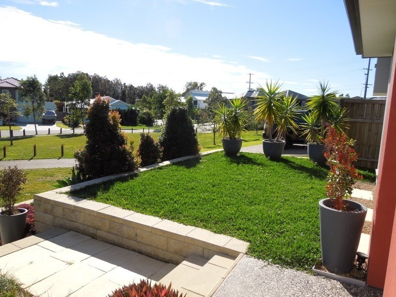 38 Treetop Place, Manly West QLD 4179