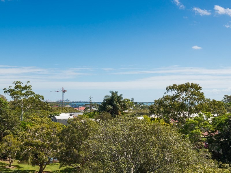 22 Bay Terrace, Wynnum QLD 4178