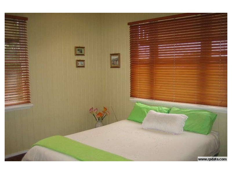 122 Sibley Road, Wynnum West QLD 4178