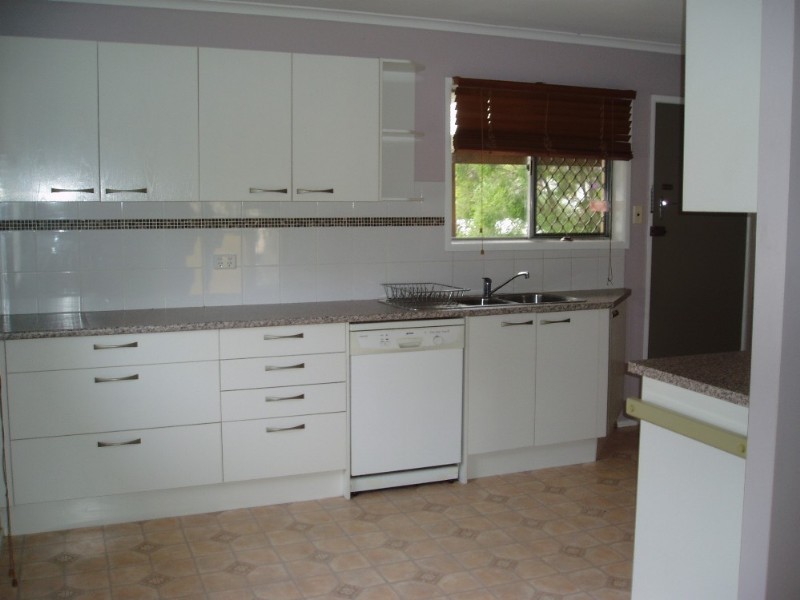 10 Talegalla Street, Wynnum West QLD 4178