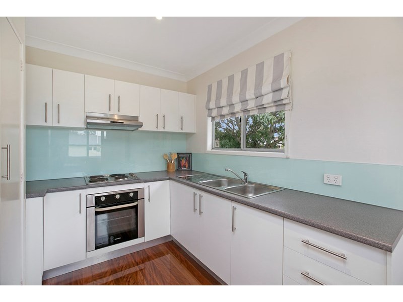 30 Jayben Street, Wynnum West QLD 4178