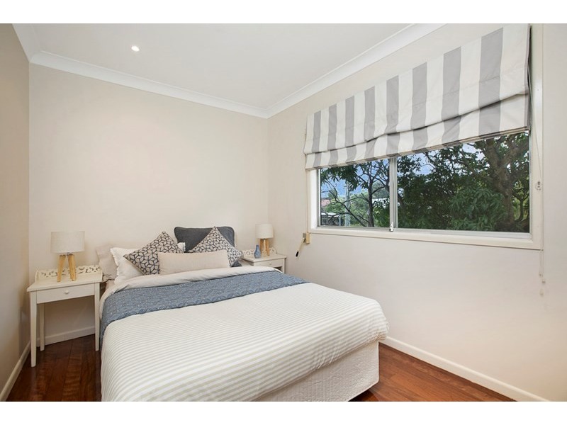 30 Jayben Street, Wynnum West QLD 4178