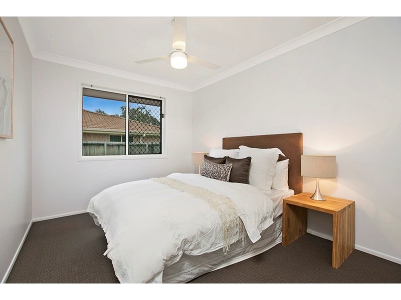 6 Rene Court, Wynnum West QLD 4178