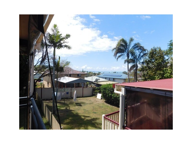 16 Ernest Street, Manly QLD 4179