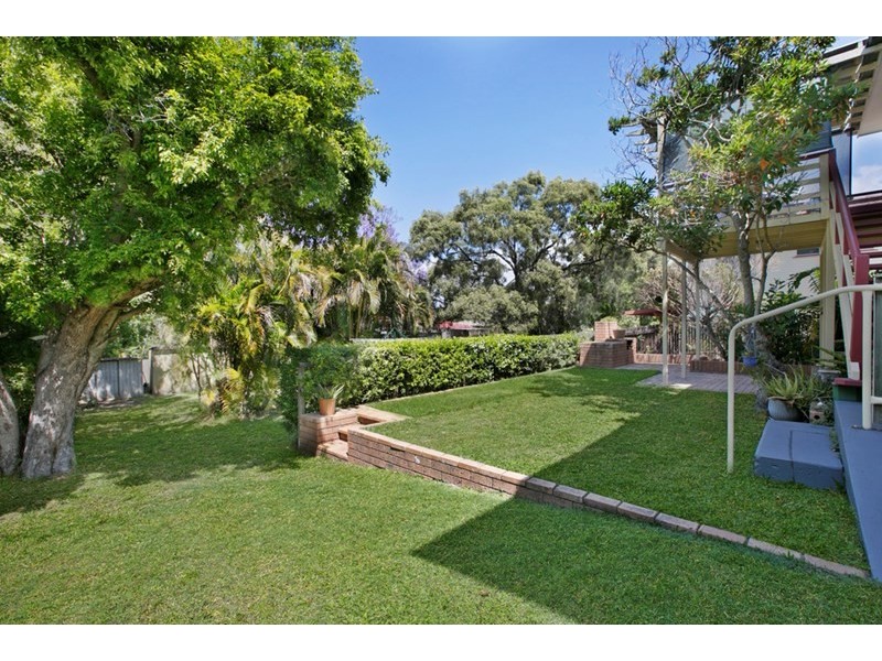48 Roseberry Parade, Wynnum West QLD 4178