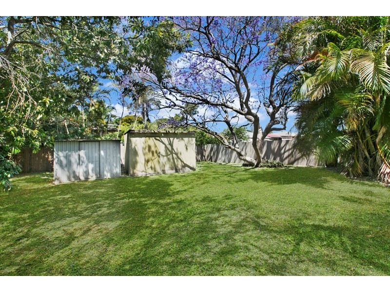 48 Roseberry Parade, Wynnum West QLD 4178