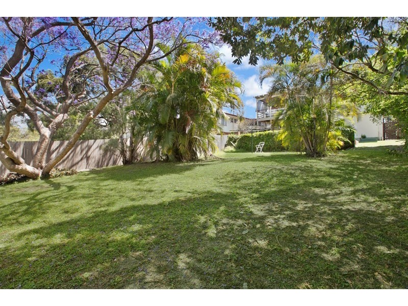 48 Roseberry Parade, Wynnum West QLD 4178