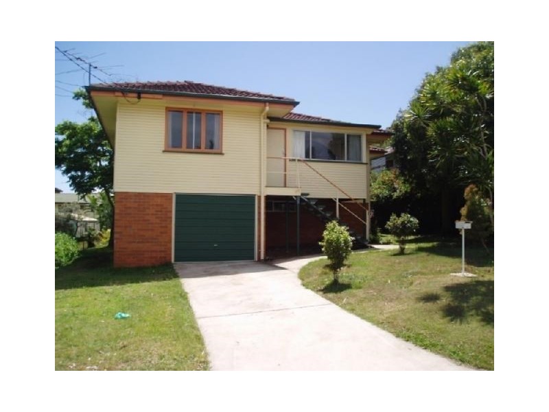 28 Talwong Street, Manly West QLD 4179