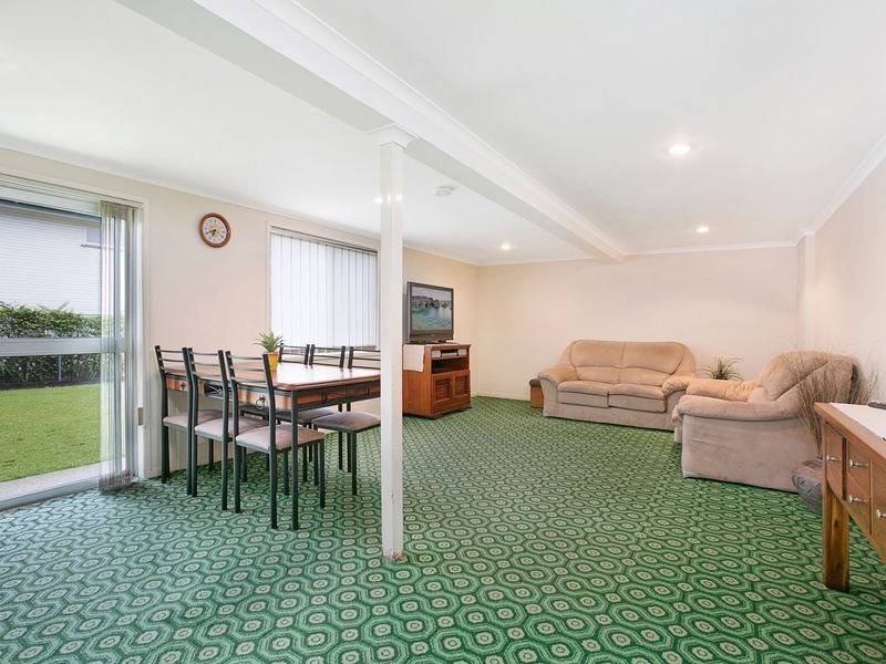 2 Cavanaugh Street, Wynnum West QLD 4178