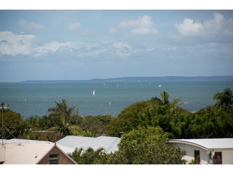 101 Melville Terrace, Manly QLD 4179