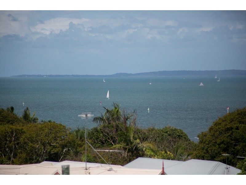 101 Melville Terrace, Manly QLD 4179