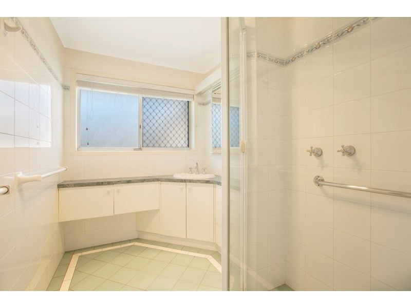 20 Duval Street, Wynnum West QLD 4178