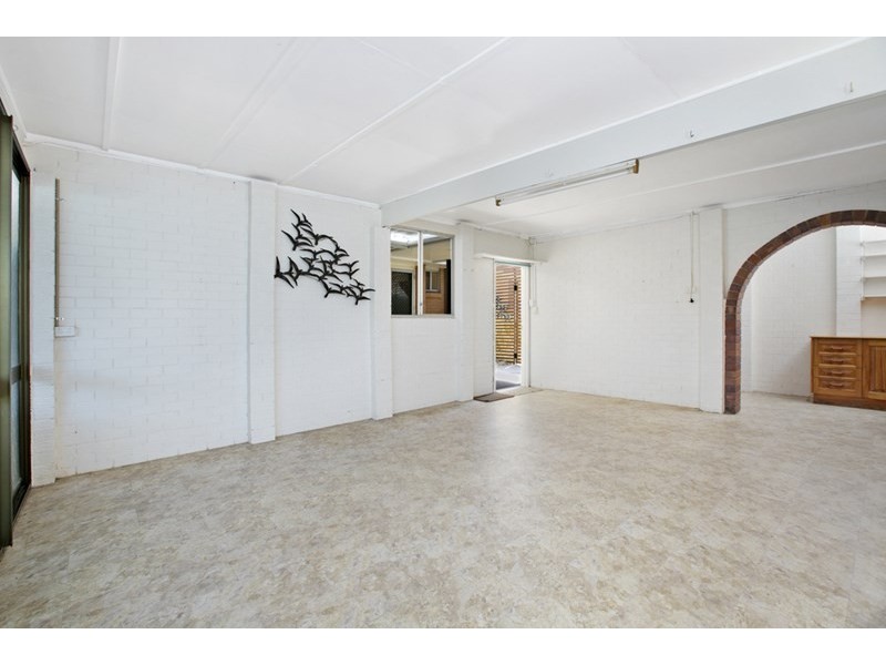 20 Duval Street, Wynnum West QLD 4178