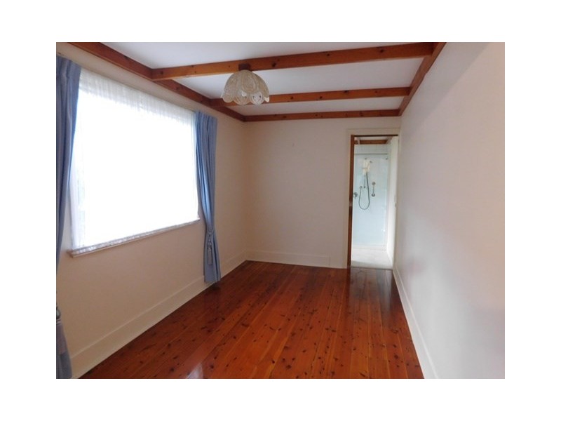 64 Carlton Terrace, Wynnum QLD 4178