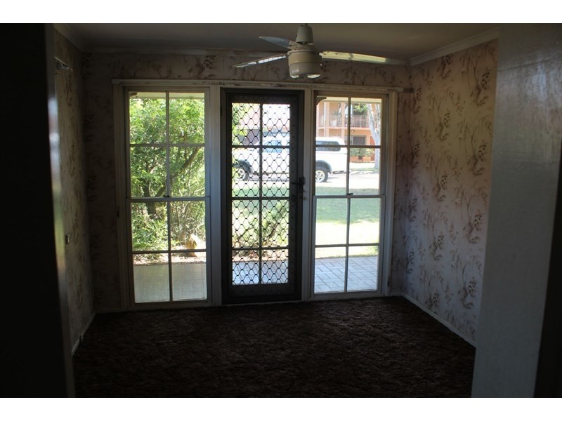 4 Mizzen Street, Manly West QLD 4179