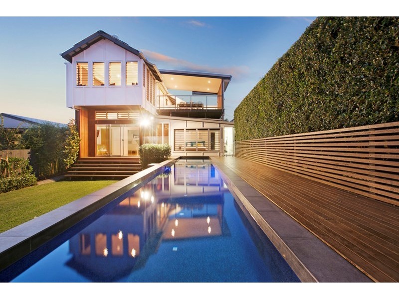 24 Stewart Parade, Manly QLD 4179