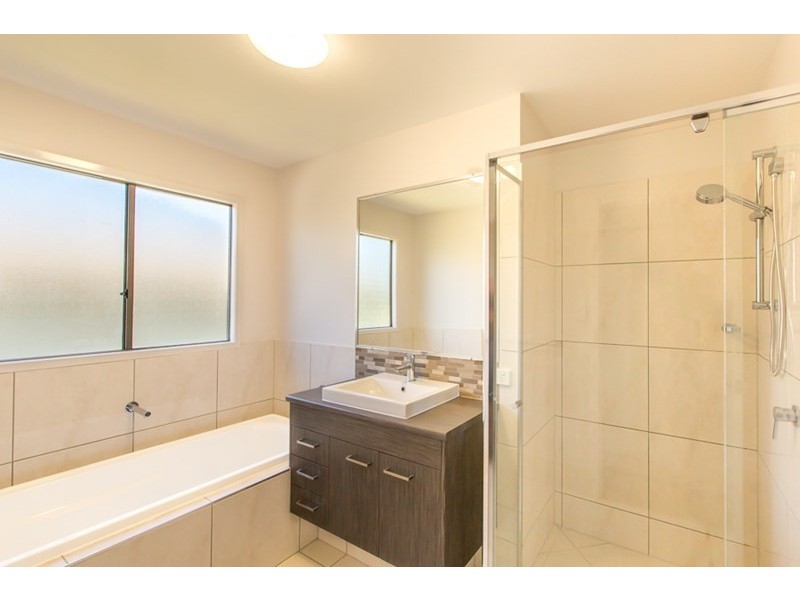 19A Kitchener Street, Wynnum QLD 4178