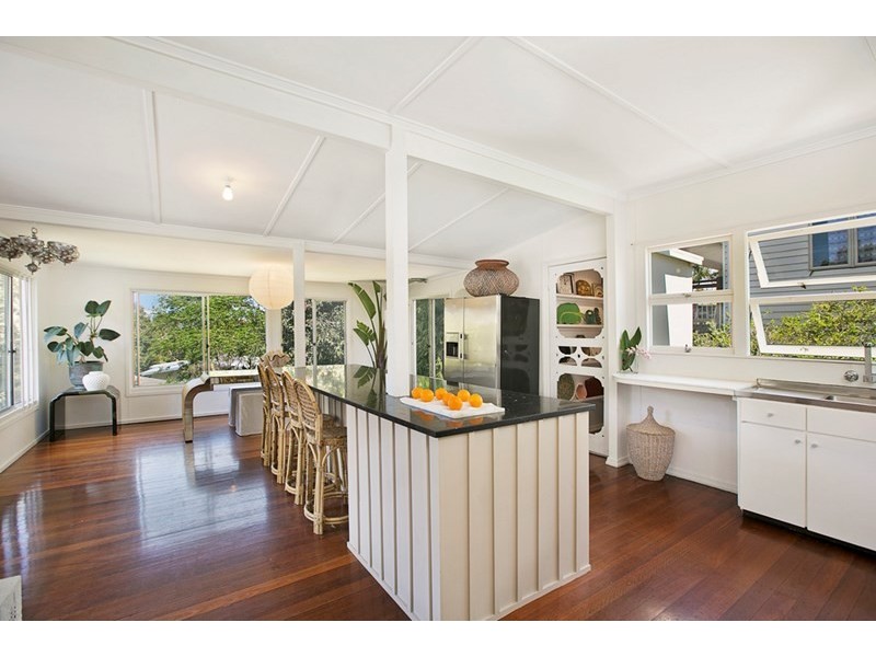 96 Raeburn Street, Manly West QLD 4179