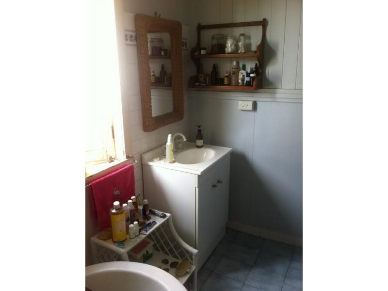 9 Charlotte Street, Wynnum QLD 4178