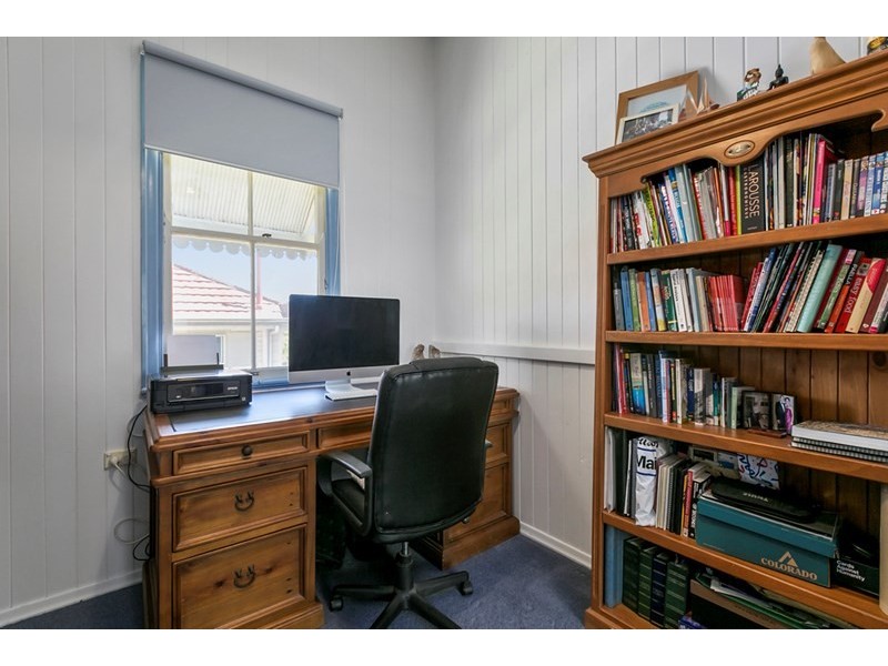 51 Fisher Street, Manly QLD 4179