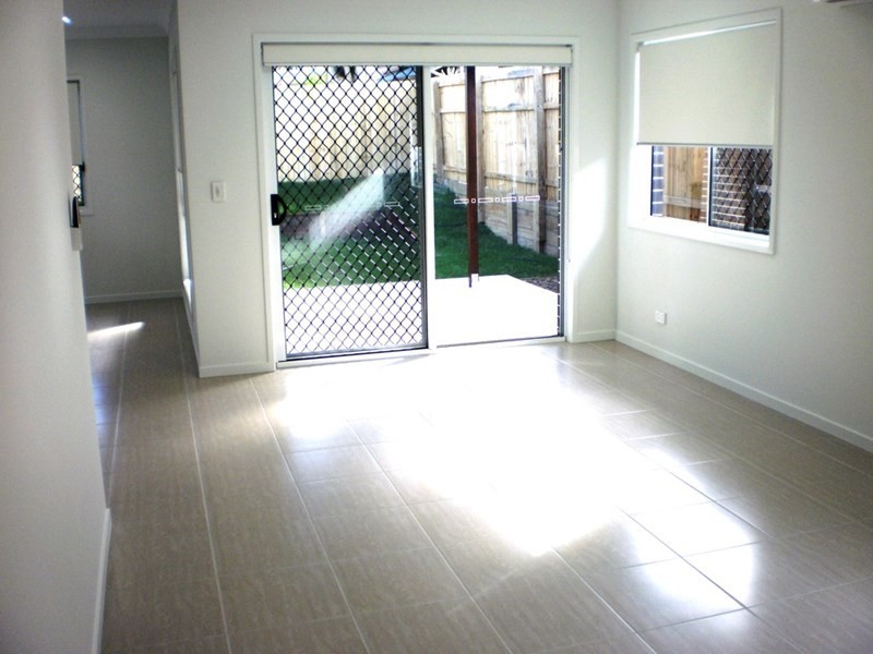 9 Roseberry Parade, Wynnum West QLD 4178