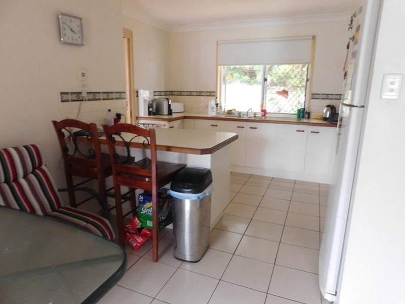 27 Pansy Street, Wynnum QLD 4178