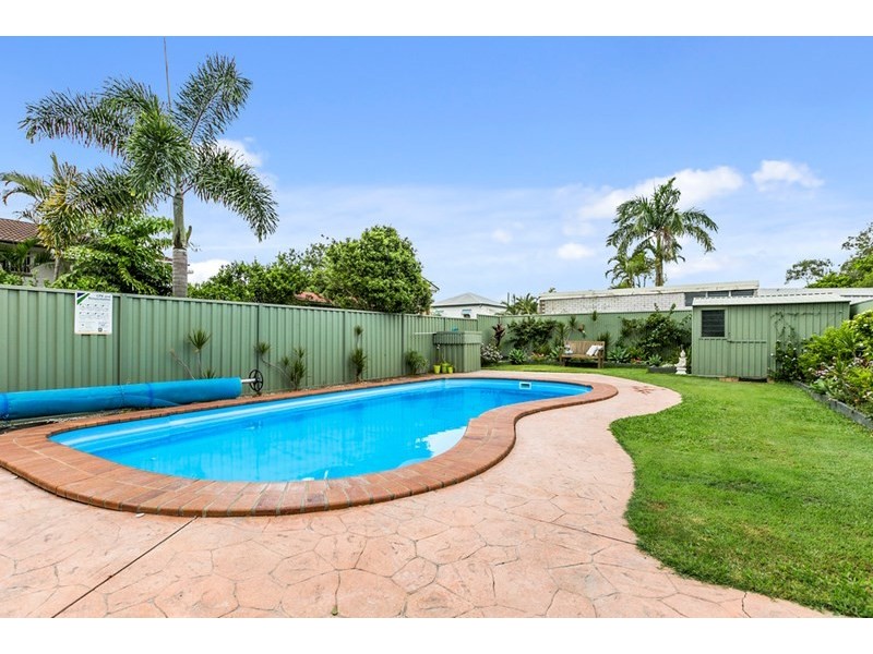 78 West Avenue, Wynnum QLD 4178