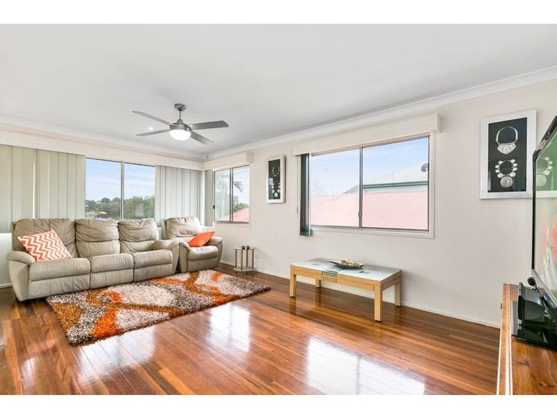 78 West Avenue, Wynnum QLD 4178