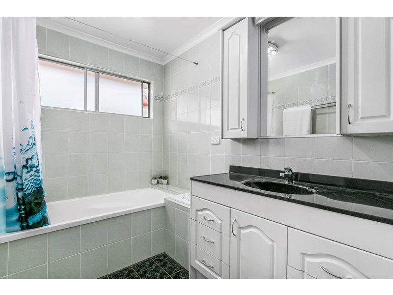 78 West Avenue, Wynnum QLD 4178
