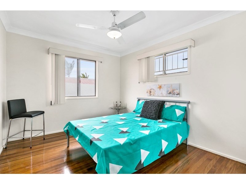 78 West Avenue, Wynnum QLD 4178