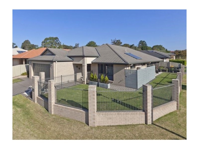 6 Figtree Place, Wakerley QLD 4154