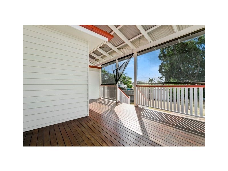 117 Cedar Street, Wynnum QLD 4178