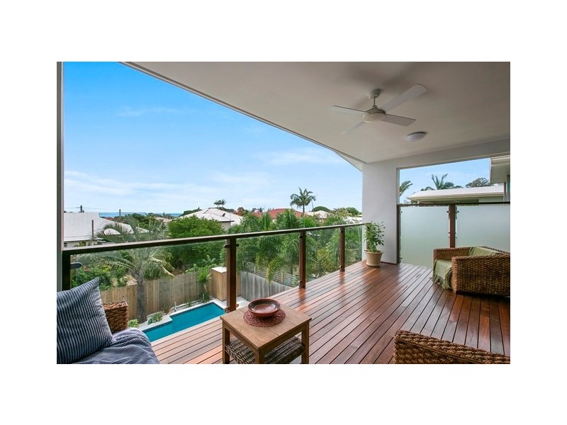 108 Melville Terrace, Manly QLD 4179