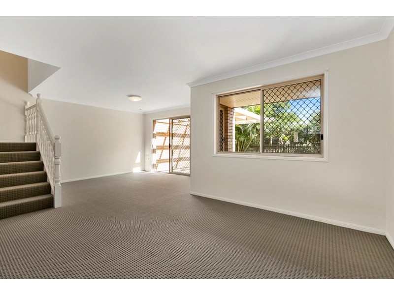 8A Wells Place, Hemmant QLD 4174