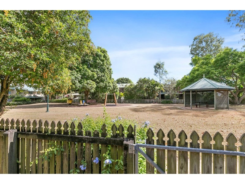 8A Wells Place, Hemmant QLD 4174