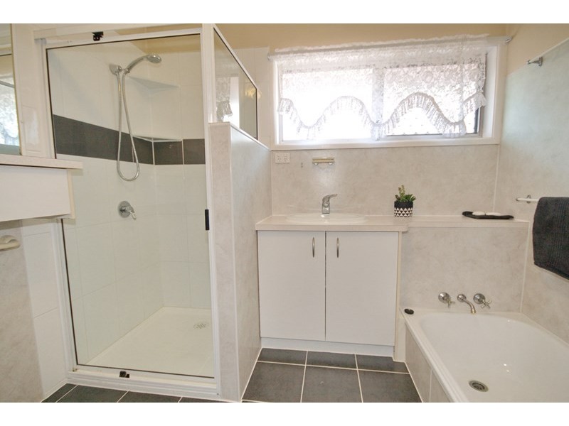 78 Regent Street, Wynnum West QLD 4178