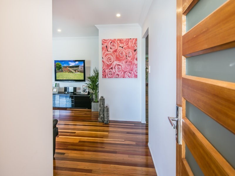 7 Tantani Street, Manly West QLD 4179