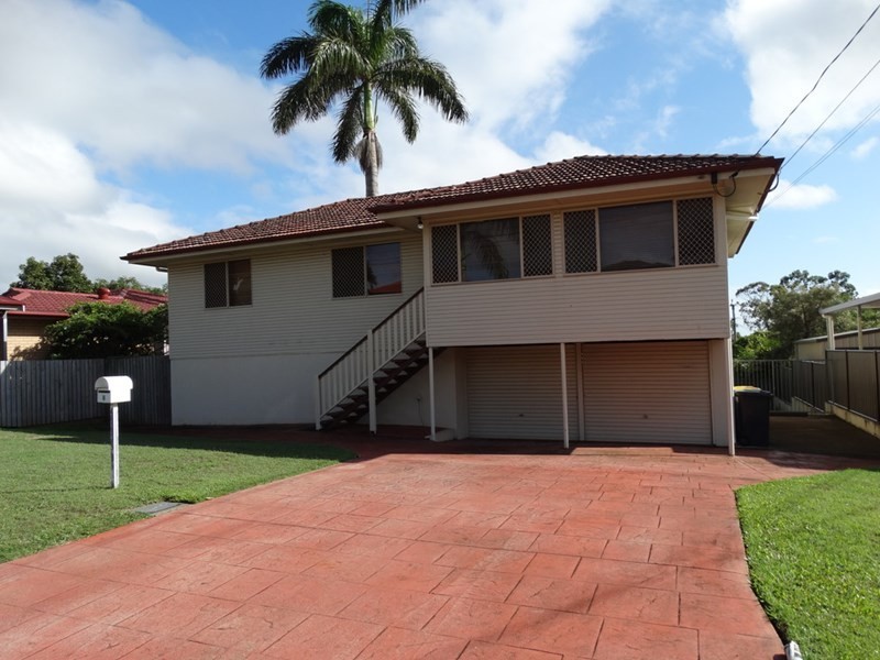 8 Sunstone Street, Manly West QLD 4179
