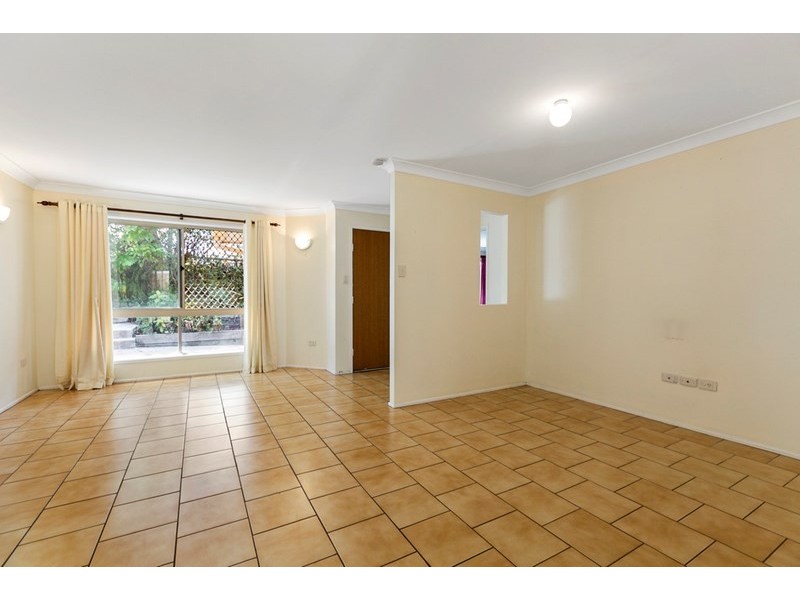 319 Wondall Road, Wynnum West QLD 4178