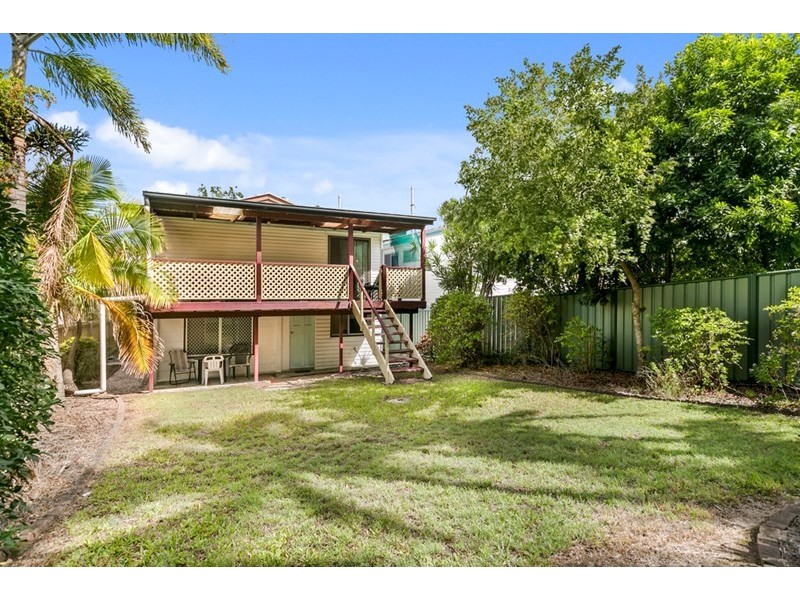 355 Whites Road, Lota QLD 4179