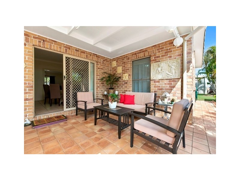 25 Greggor Street, Wynnum West QLD 4178