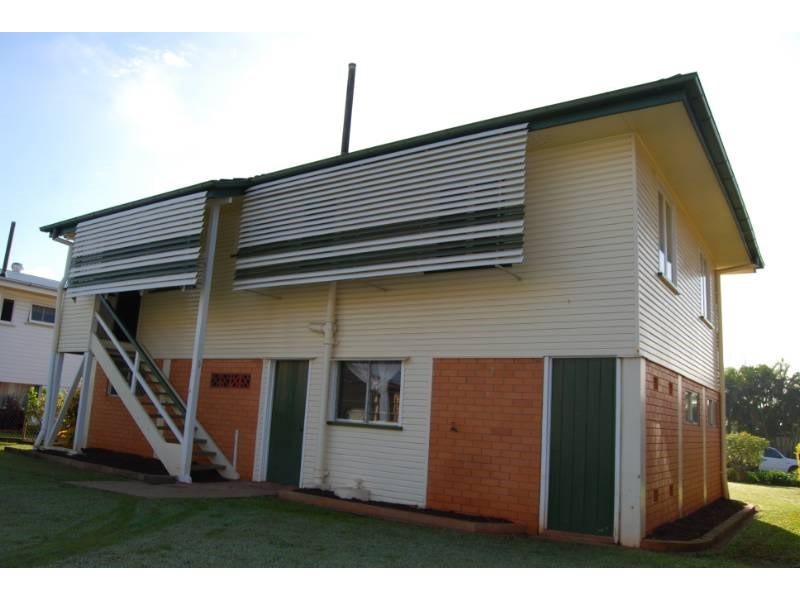 16 Bonniebrae Street, Wynnum West QLD 4178