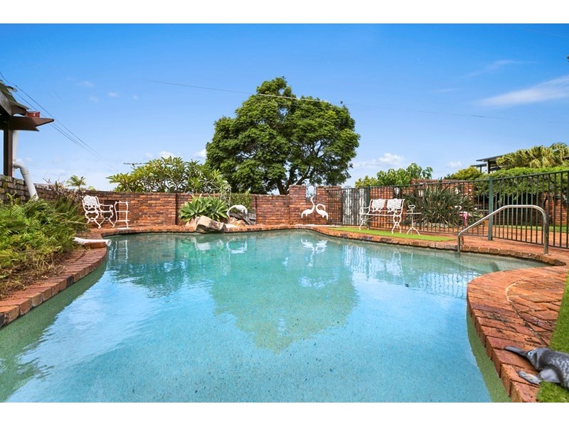 18 Lorelei Street, Manly West QLD 4179