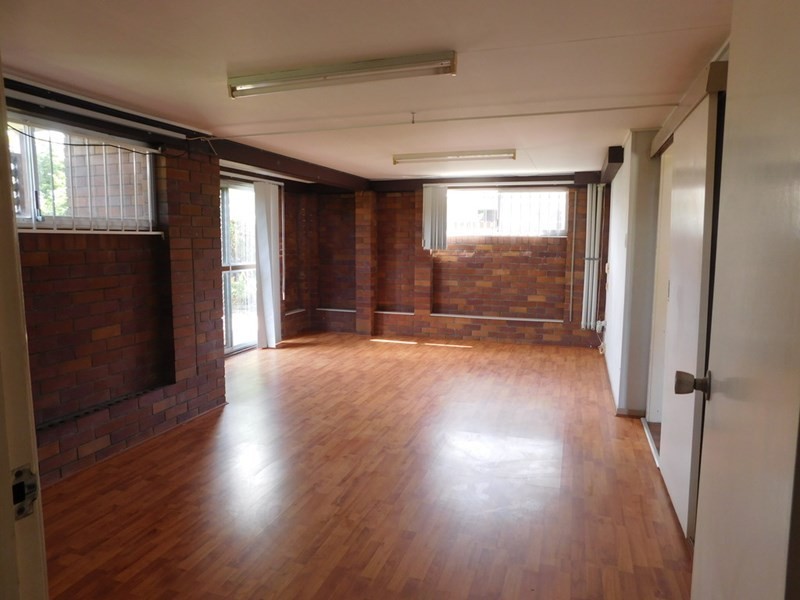 17 Gateway Street, Wynnum West QLD 4178