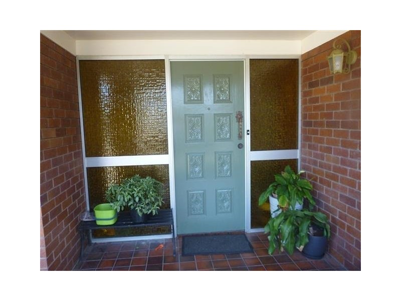 17 Gateway Street, Wynnum West QLD 4178