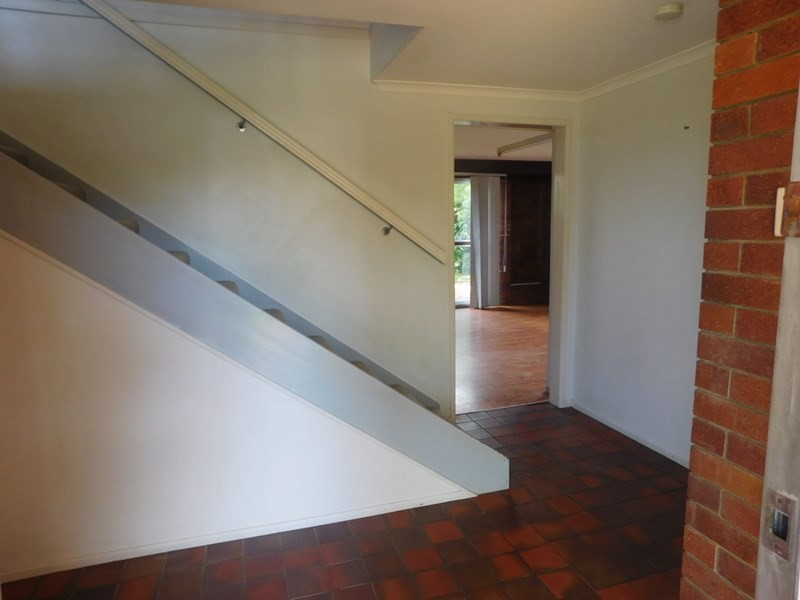 17 Gateway Street, Wynnum West QLD 4178