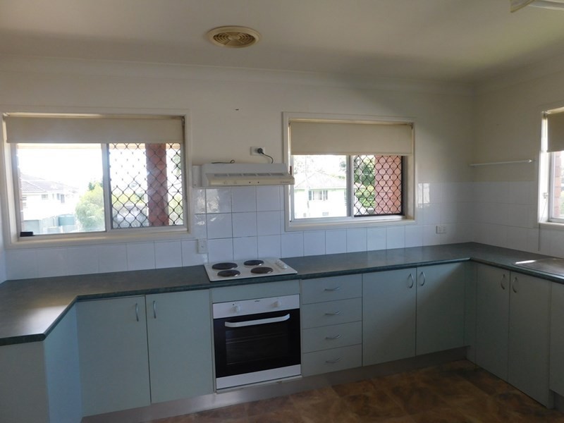 17 Gateway Street, Wynnum West QLD 4178