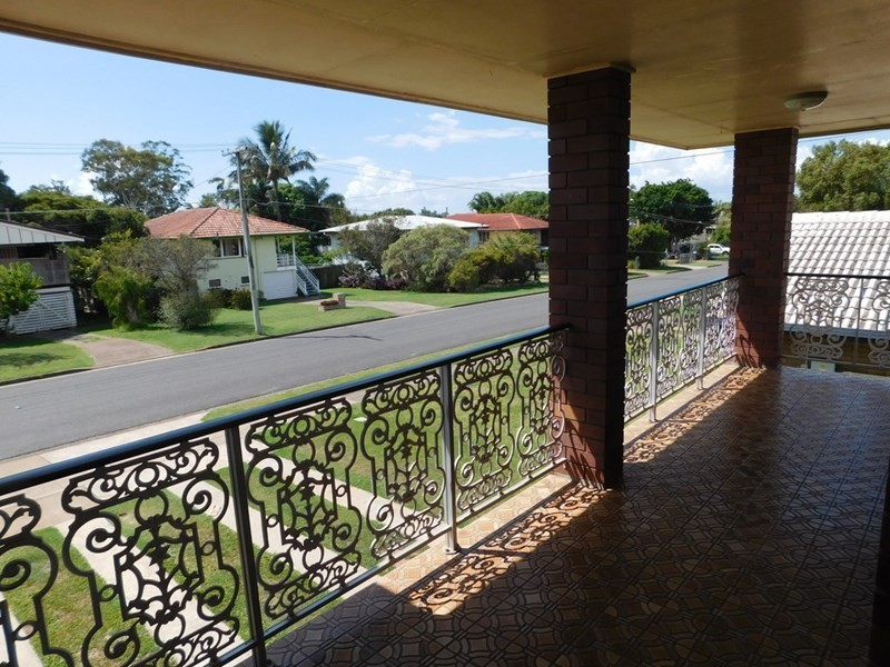 17 Gateway Street, Wynnum West QLD 4178